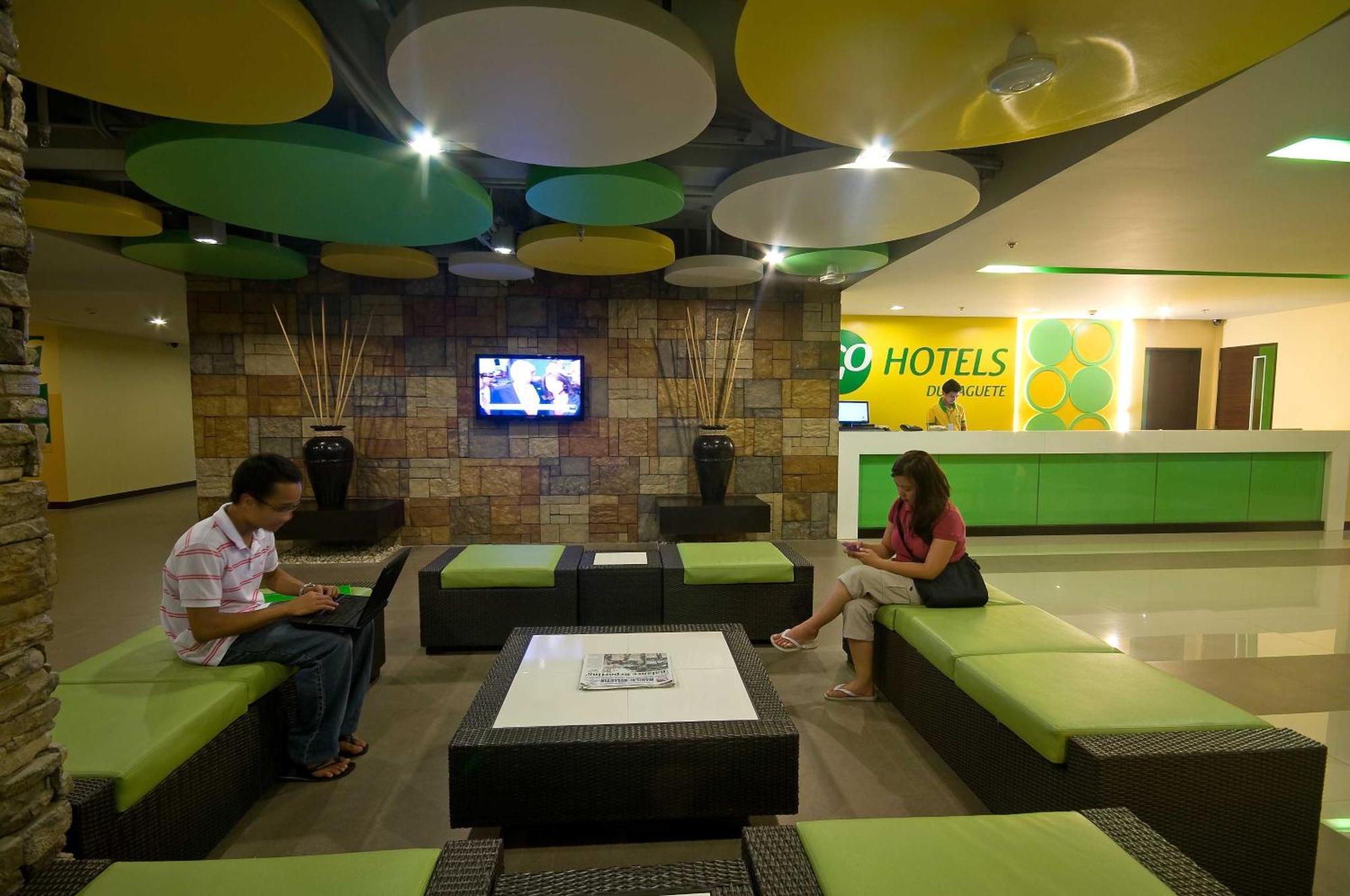 Go Hotels Dumaguete Dumaguete City Экстерьер фото